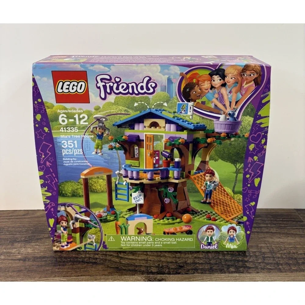 LEGO Friends Mia's Tree House #351 SEALED